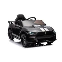Ford Mustang GT500 juodas automobilis