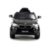 Juodas BMW X6 elektrinis automobilis