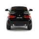 Juodas BMW X6 elektrinis automobilis