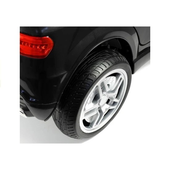 Juodas akumuliatorinis automobilis HL1538