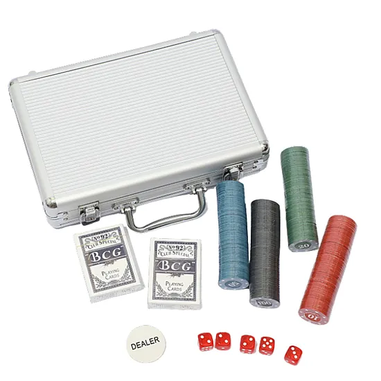 Professional poker set, aluminum case, 500 pcs. Board and sports games