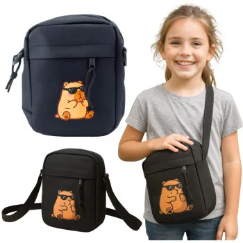 Black shoulder bag with adjustable strap 19,5 x 14 cm