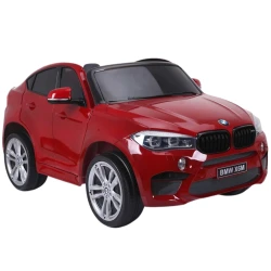 Raudonas BMW X6M akumuliatorinis automobilis