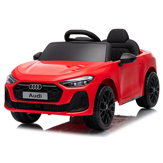 Audi A5L HL788 sarkana krāsas akumulatora auto