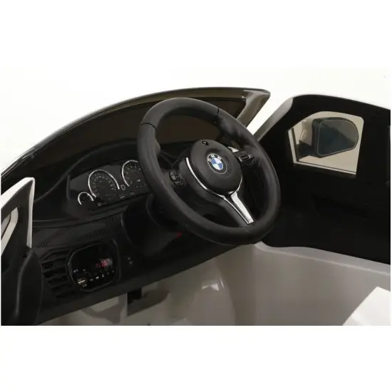 Juodas BMW X6 akumuliatorinis automobilis Automobiliai