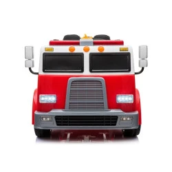 Raudonas elektrinis gaisrinės automobilis