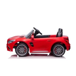 Raudonas elektrinis automobilis Mercedes SL65 S