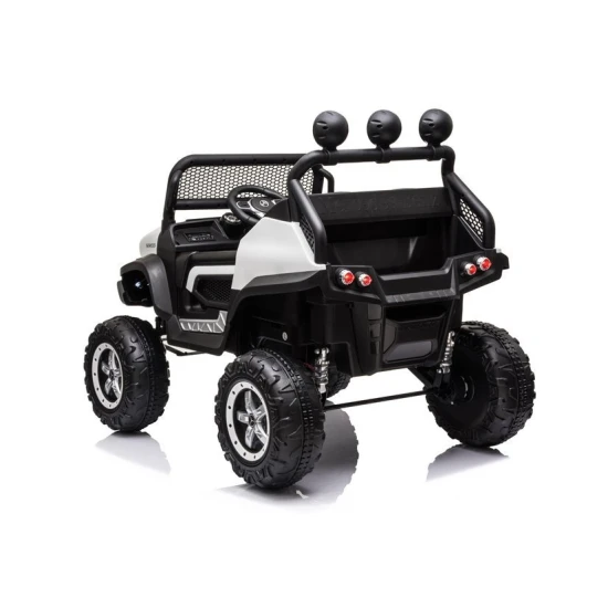 Baltas akumuliatorinis automobilis Mercedes Unimog S Automobiliai