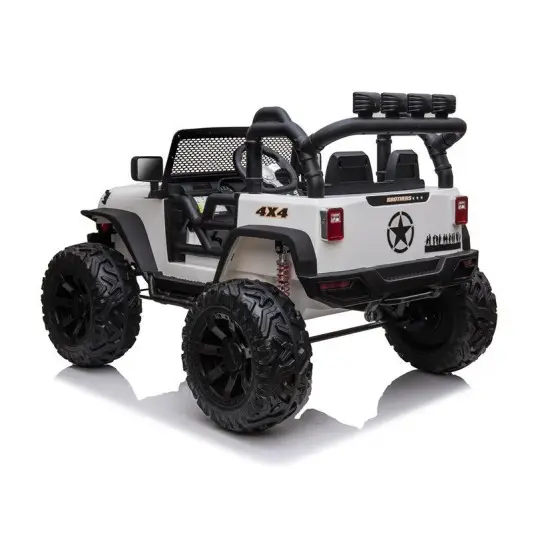 Baltas elektrinis visureigis Jeep JC666