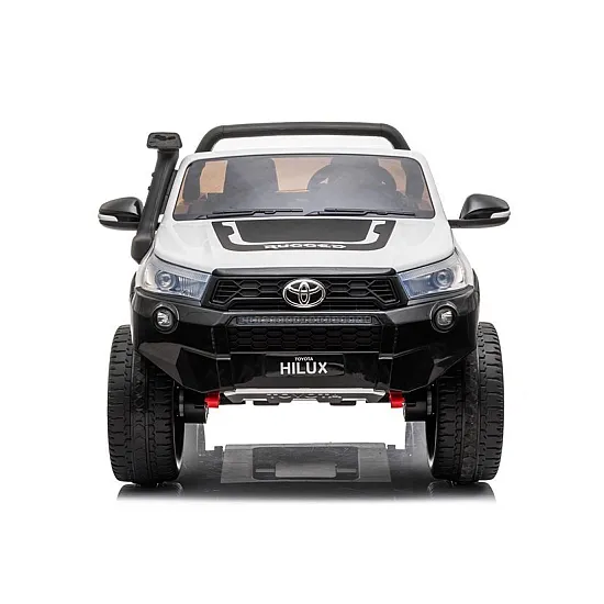 Baltas elektrinis vaikiškas automobilis Toyota Hilux