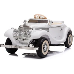 Baltas akumuliatorinis retro automobilis Mercedes 540K