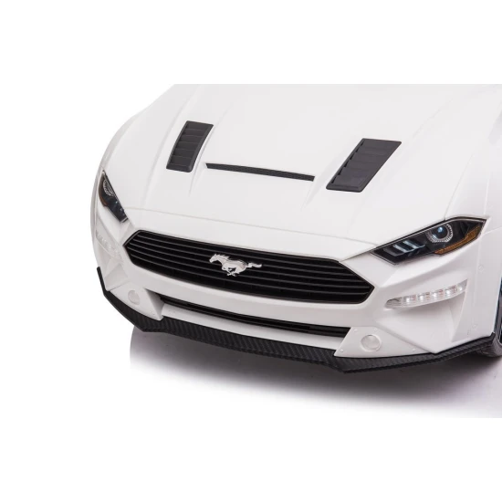 Ford Mustang GT SX2038 elektrinis baltas automobilis