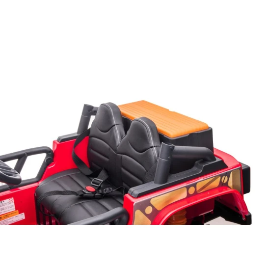 XB-1118 raudonas elektrinis visureigis