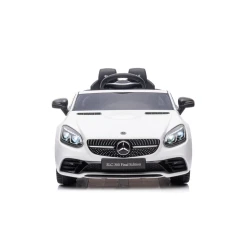 Elektrinis baltas automobilis Mercedes SLC 300