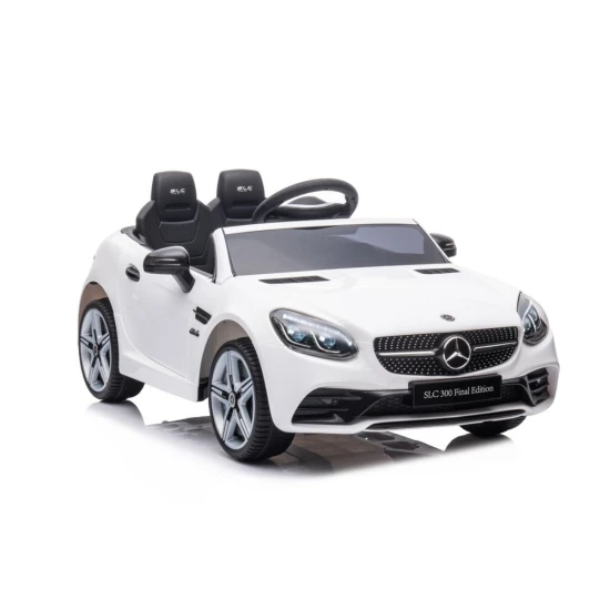 Elektrinis baltas automobilis Mercedes SLC 300