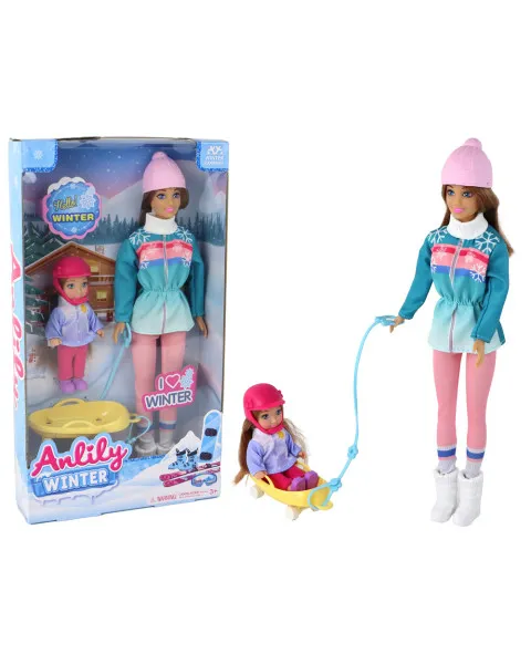 Anlily lėlės mama ir dukra su rogutėmis