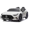 Baltas elektrinis automobilis Mercedes AMG DK-GT63