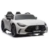 Baltas elektrinis automobilis Mercedes AMG DK-GT63