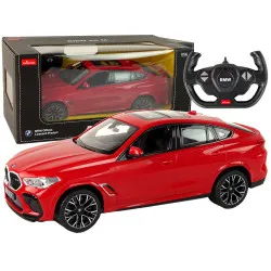 Raudonas automobilis Bmw X6