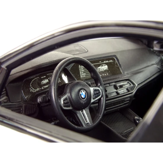 Baltas automobilis Bmw X6 Žaisliniai automobiliai