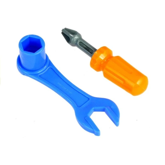 Išardomas traukinukas su įrankiais