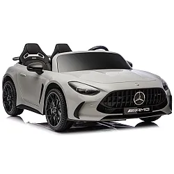 Pilkas elektrinis automobilis Mercedes AMG DK-GT63