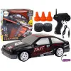 Дистанционно управляемый спортивный автомобиль R/C 1:24 с черными сменными колесами