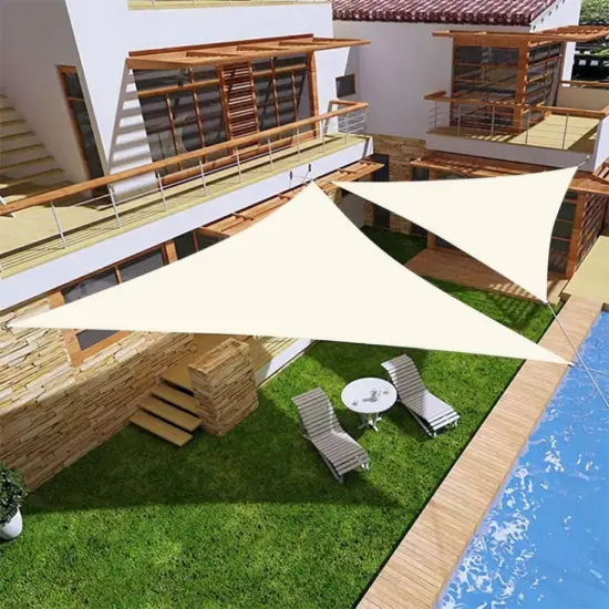 Rusvos spalvos vandeniui atsparus saulės tentas 3×3×3 m MultiGarden