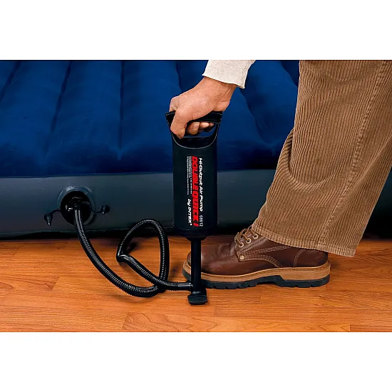Manual air pump for mattresses and pools