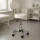 Kosmetologinė meistro balta reguliuojama kėdė Foteliai ir kėdės ModernHome