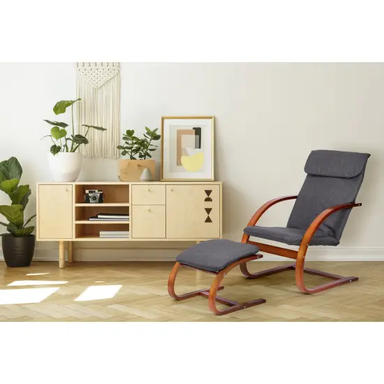 Suomiškas supamasis krėslas su atrama kojoms ModernHome