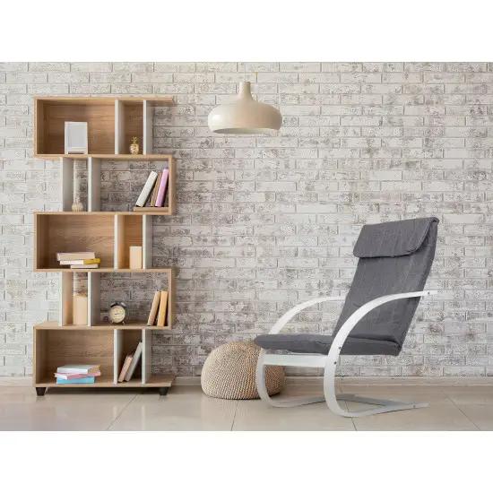 Suomiškas pilkas supamasis krėslas poilsiui Foteliai ir kėdės ModernHome