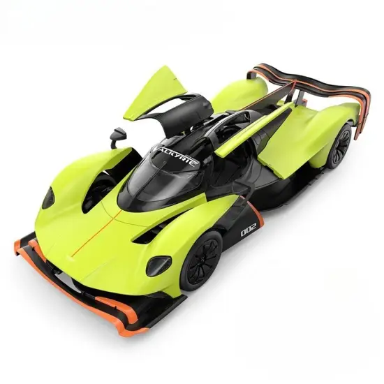 Nuotoliniu būdu valdomas žalias automobilis Aston Martin Valkyrie AMR PRO