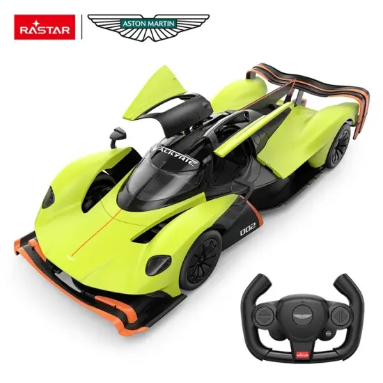 Nuotoliniu būdu valdomas žalias automobilis Aston Martin Valkyrie AMR PRO
