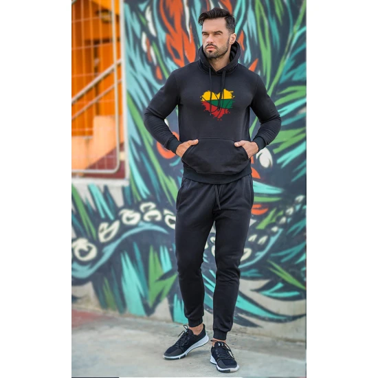 Vyriškas juodas sportinis kostiumas Lietuva Sportinis2