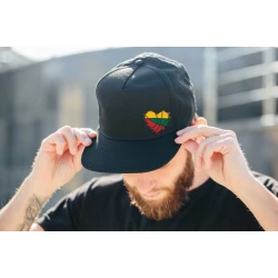 Juoda kepurė Lietuva