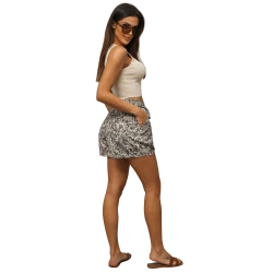 Moteriški rusvi šortai Liusi