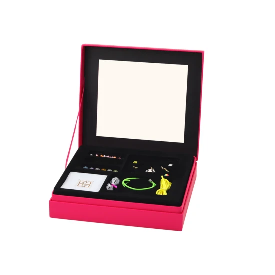 Apyrankių gamybos grožio rinkinys dėžutėje Grožio rinkiniai