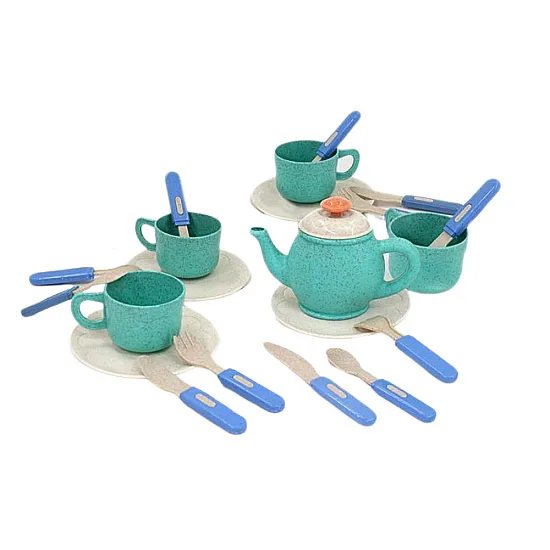 Set of tableware, cups, plates, cutlery, teapot, 22 pieces Buitiniai prietaisai, virtuvės