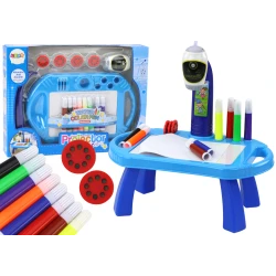 Mėlynas piešimo stalas su projektoriumi