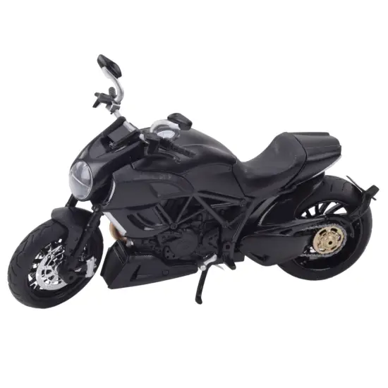 Sportinis juodas metalinis motociklas Žaisliniai motociklai