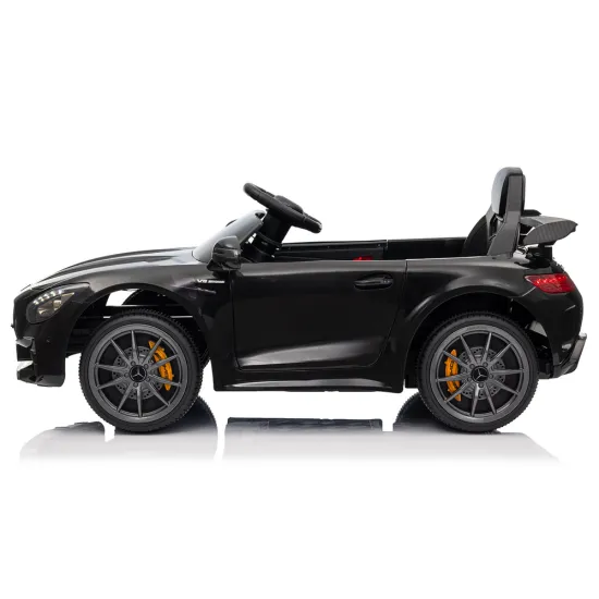 Juodas Mercedes GTR akumuliatorinis automobilis