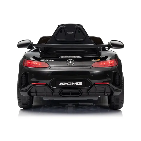 Juodas Mercedes GTR akumuliatorinis automobilis