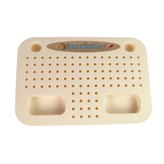 Statybinių kaladėlių rinkinys įrankių dėžutėje