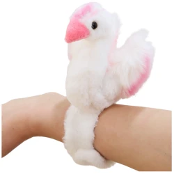 Pliušinė balta gulbė apyrankė 